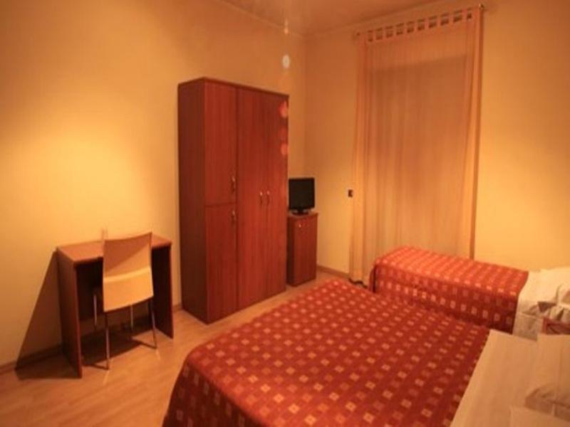 Gill Hotel Grottaglie Esterno foto